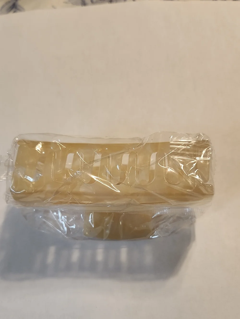 NWOT Acetate Hair Clip 4 inches